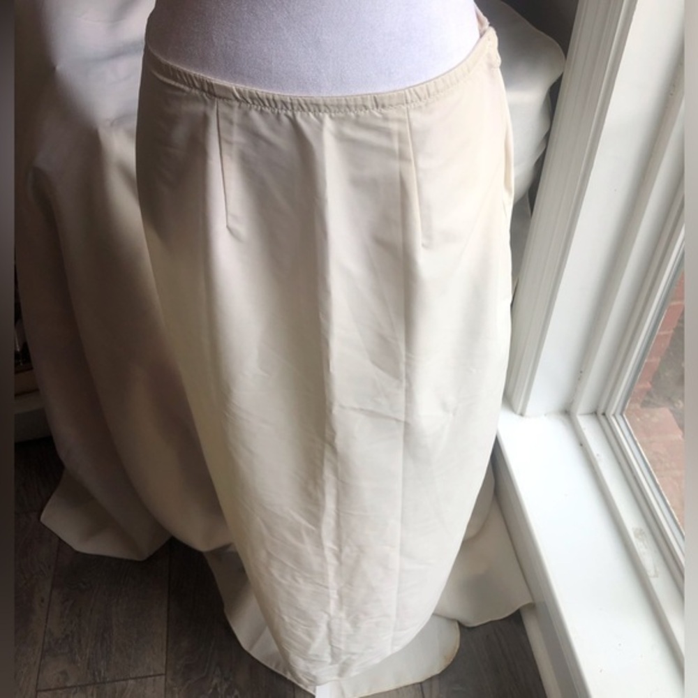 Vintage 1960s Tricot Candlelight Half Slip by Kayser Size Medium Made in USA
